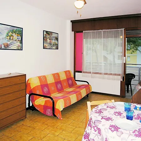 Bristol Apartment *